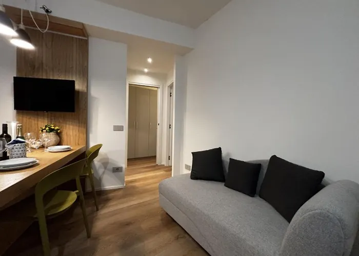 Newly Renovated, Beautifully Apartman Rosolina Mare